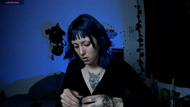 kattusauruss online show from 11-08-25, 12:22