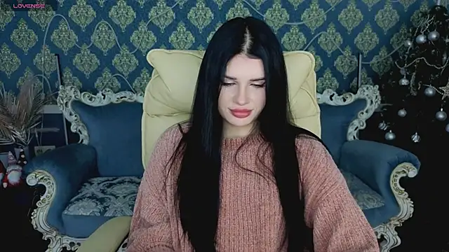 Neyla Charm online show from 01-15-26, 07:50