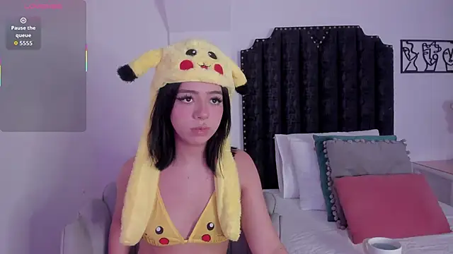 Snapshot of Cassie66_ chatting on 11-18-25, 02:50 Cassie66 online show from 11-18-25, 02:50