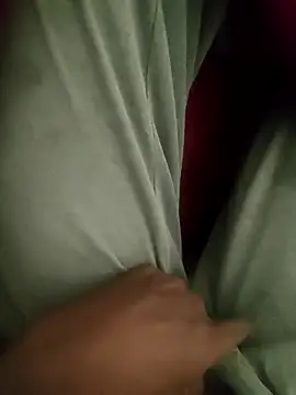 Snapshot of Telugu_person12 chatting on 10-06-25, 04:59 Telugu person12 online show from 10-06-25, 04:59