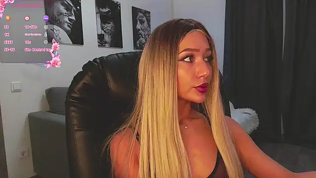 Lisa Shultz online show from 11-22-25, 01:43