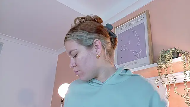 BelaMiller  online show from 10-08-25, 11:41