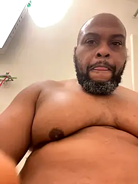 Snapshot of blockboi31 chatting on 10-19-25, 02:07 blockboi31 online show from 10-19-25, 02:07