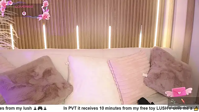 MylaDreams online show from 09-20-25, 03:40