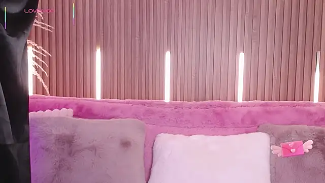 MylaDreams online show from 10-03-25, 03:25