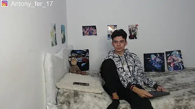 Snapshot of Rimuru17 chatting on 02-01-26, 03:38 Rimuru17 online show from 02-01-26, 03:38