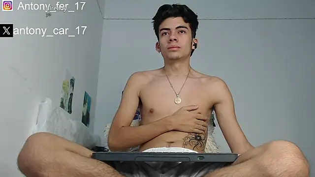 Snapshot of Rimuru17 chatting on 02-10-26, 04:49 Rimuru17 online show from 02-10-26, 04:49