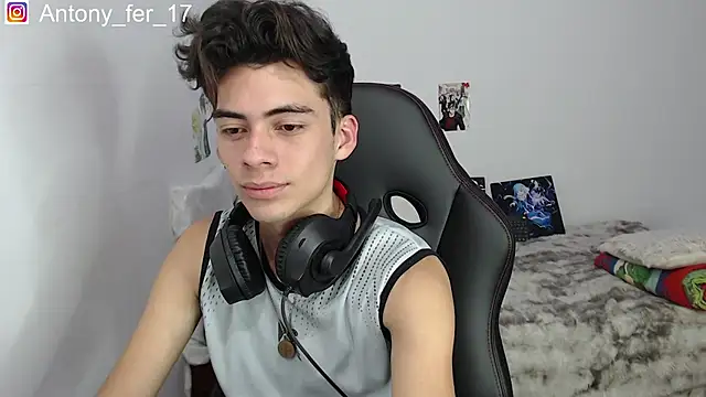 Snapshot of Rimuru17 chatting on 02-16-26, 03:46 Rimuru17 online show from 02-16-26, 03:46