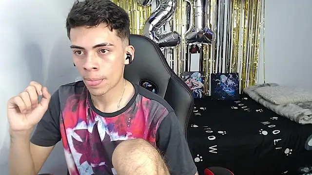 Snapshot of Rimuru17 chatting on 02-19-26, 03:35 Rimuru17 online show from 02-19-26, 03:35