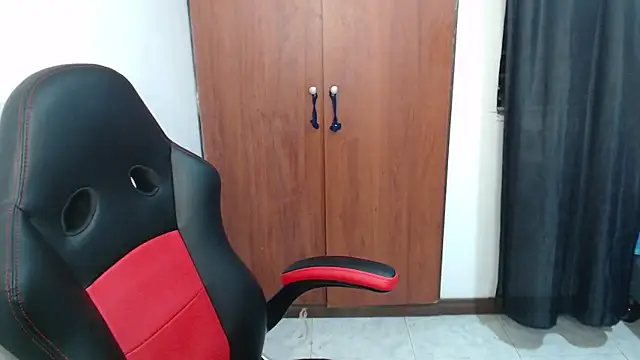 Rimuru17 online show from 04-12-26, 04:17