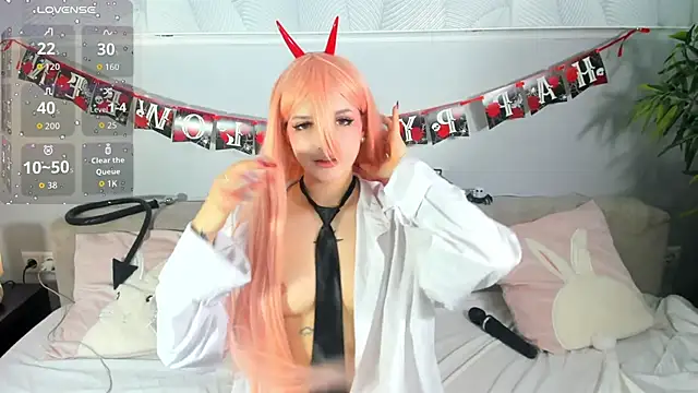 Molly Platt online show from 10-31-25, 09:21