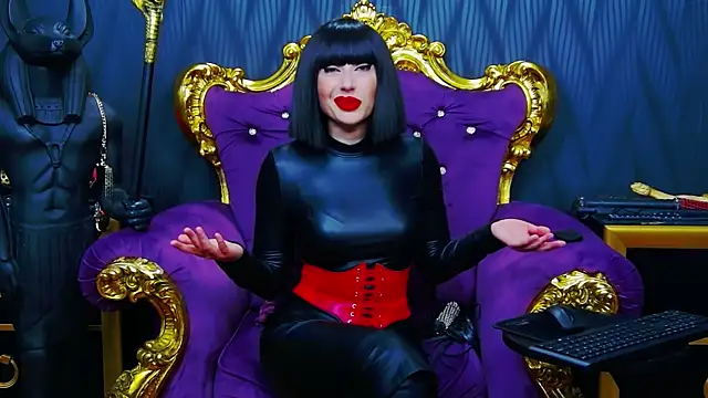 LaraMaeve online show from 11-23-25, 06:24