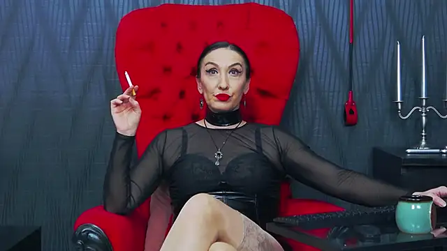 Snapshot of MistressDora chatting on 02-11-26, 01:16 MistressDora online show from 02-11-26, 01:16