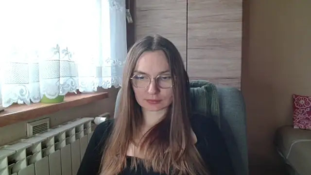 LooveELLYx online show from 11-25-25, 07:30