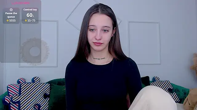 Little cherryy   online show from 09-29-25, 06:51