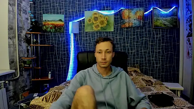 Snapshot of CuteBoy228 chatting on 12-20-25, 09:00 CuteBoy228 online show from 12-20-25, 09:00