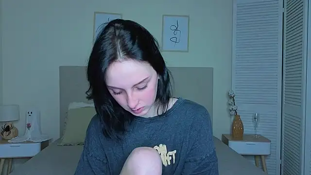 Little moly999 online show from 11-17-25, 04:40