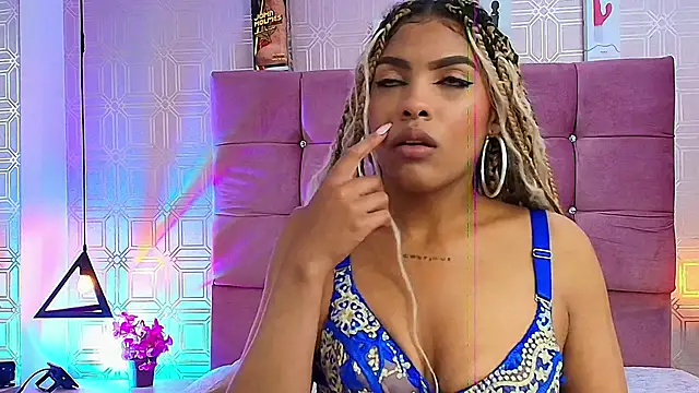 LexieBloom online show from 09-29-25, 03:55