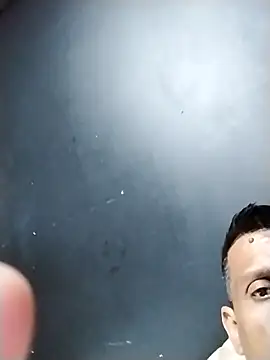 Snapshot of XRonny3 chatting on 10-12-25, 04:50 XRonny3 online show from 10-12-25, 04:50