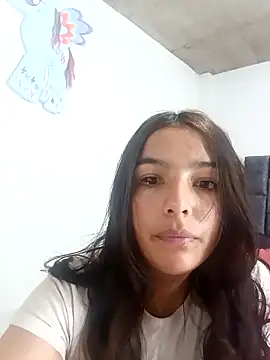 Esmeraldaa- online show from 12-20-25, 03:24