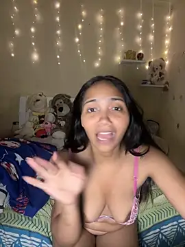 effie castroo online show from 09-10-25, 02:22