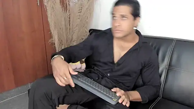 Evansdark1 online show from 11-14-25, 11:46