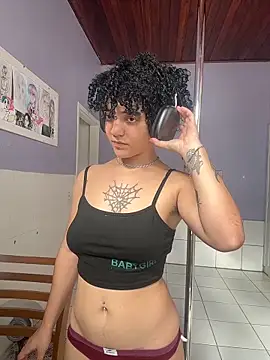 CamillyBlum online show from 10-30-25, 07:25