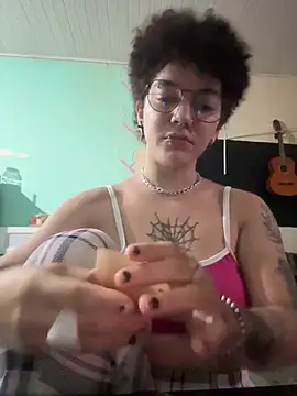 CamillyBlum online show from 05-19-26, 02:51