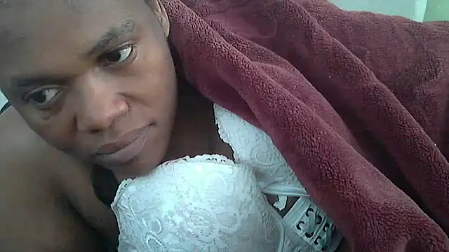 sexythae32 online show from 09-19-25, 04:03