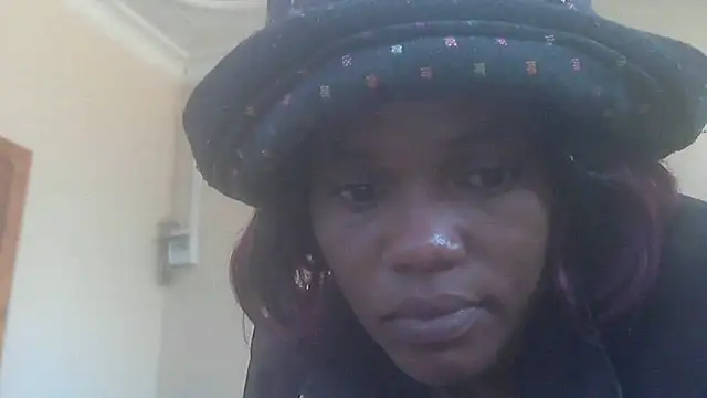 sexythae32 online show from 11-12-25, 06:03