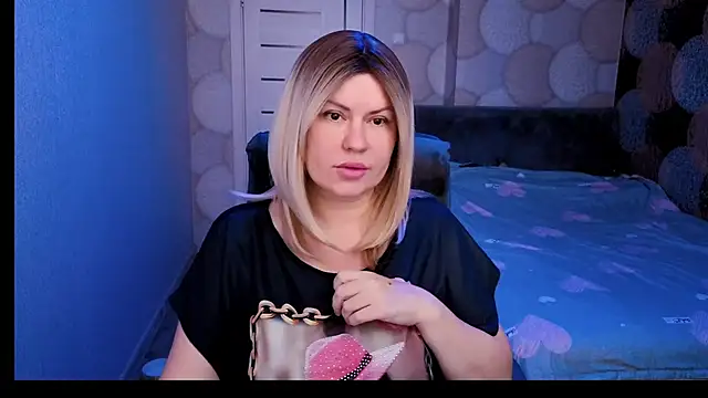 CrystallKiss online show from 09-30-25, 03:44