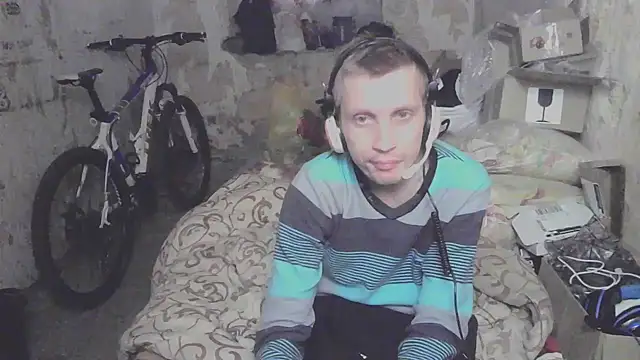 makarov1993 online show from 10-04-25, 08:56