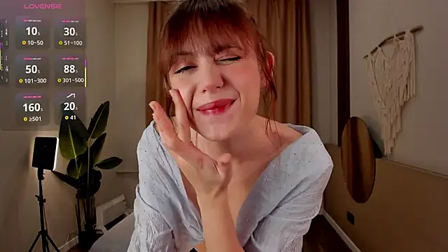 chloe dreammm online show from 10-26-25, 05:13