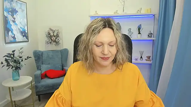 NinaStarle online show from 03-18-26, 04:37