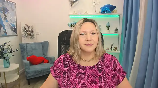 Snapshot of NinaStarle chatting on 04-23-26, 04:24 NinaStarle online show from 04-23-26, 04:24
