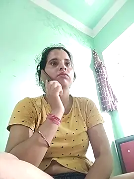 Snapshot of JHILMIL chatting on 09-11-25, 04:23 JHILMIL online show from 09-11-25, 04:23