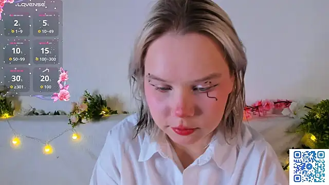 girlllsooft online show from 11-01-25, 01:29