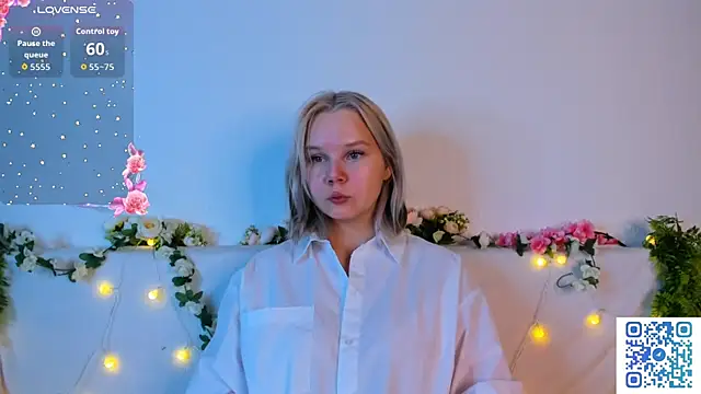 girlllsooft online show from 11-30-25, 02:15