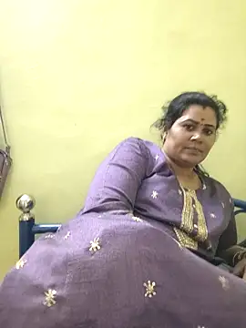 tamilaruvi online show from 03-08-26, 04:11