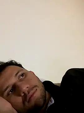 Michaell Spinelly online show from 10-26-25, 02:28