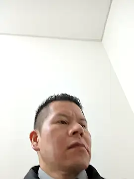 Manu0586 online show from 10-23-25, 01:38