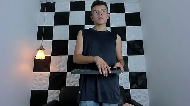 AndyFame1 online show from 09-27-25, 07:41