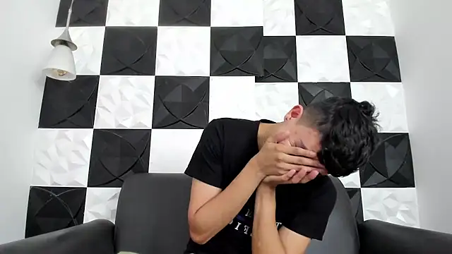 AndyFame1 online show from 12-14-25, 06:56