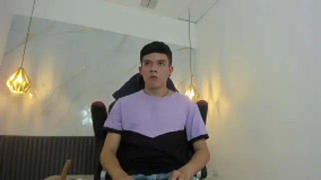 AndyFame1 online show from 02-04-26, 06:25