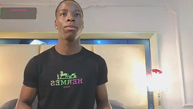 Snapshot of CharlesBrown_ chatting on 01-14-26, 01:39 CharlesBrown online show from 01-14-26, 01:39