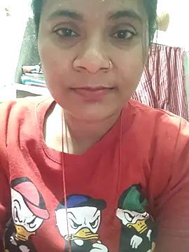 Snapshot of couple_71 chatting on 01-18-26, 07:50 couple 71 online show from 01-18-26, 07:50