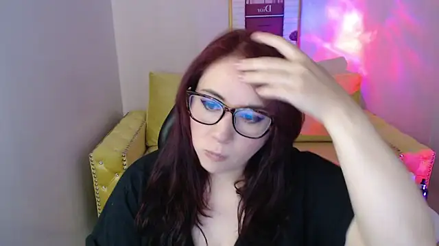 bellatrix ch online show from 09-29-25, 04:12