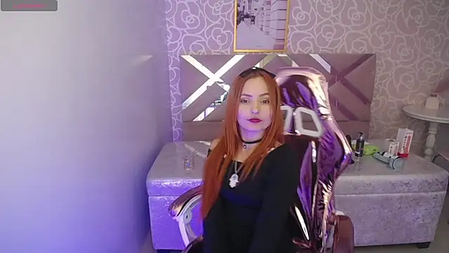 Snapshot of mady0619_ch chatting on 06-03-26, 02:33 mady0619 ch online show from 06-03-26, 02:33