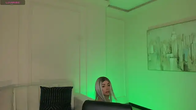 IsabellaMoreau online show from 02-14-26, 07:54