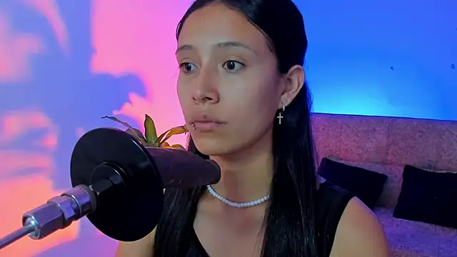 alicemoon   online show from 11-13-25, 10:14